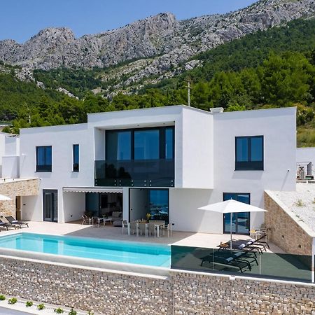 Beautiful Home In Omis With Kitchen Екстериор снимка