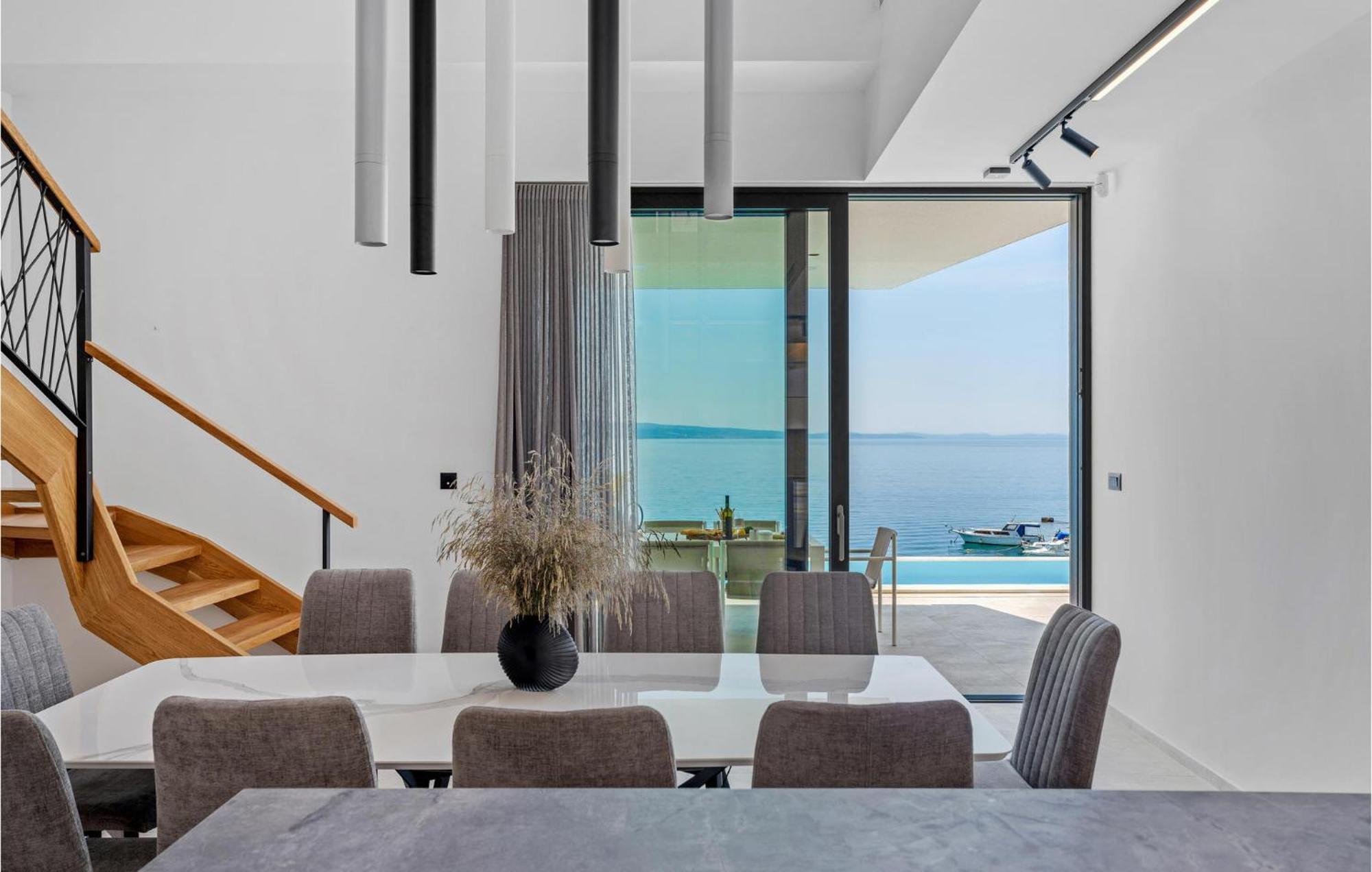 Beautiful Home In Omis With Kitchen Екстериор снимка